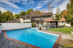 Splendid Sanctuary - Havelock North Holiday Home